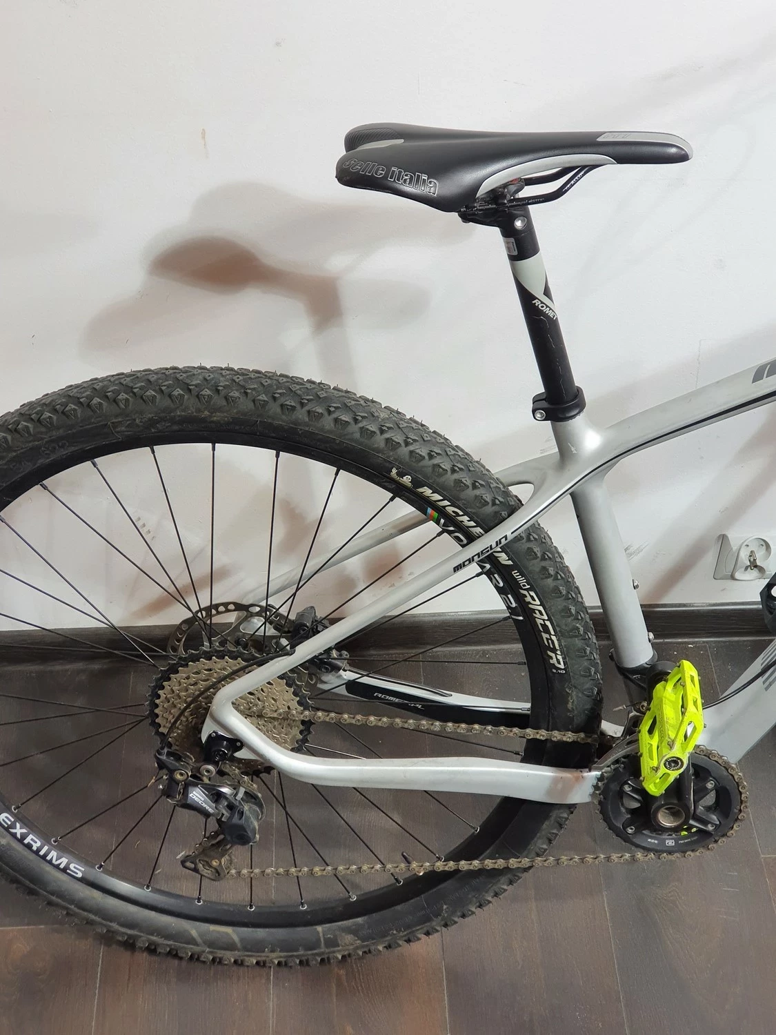 rower-romet-monsun-1-kola-29-rama-17-carbon-kolor-srebrny