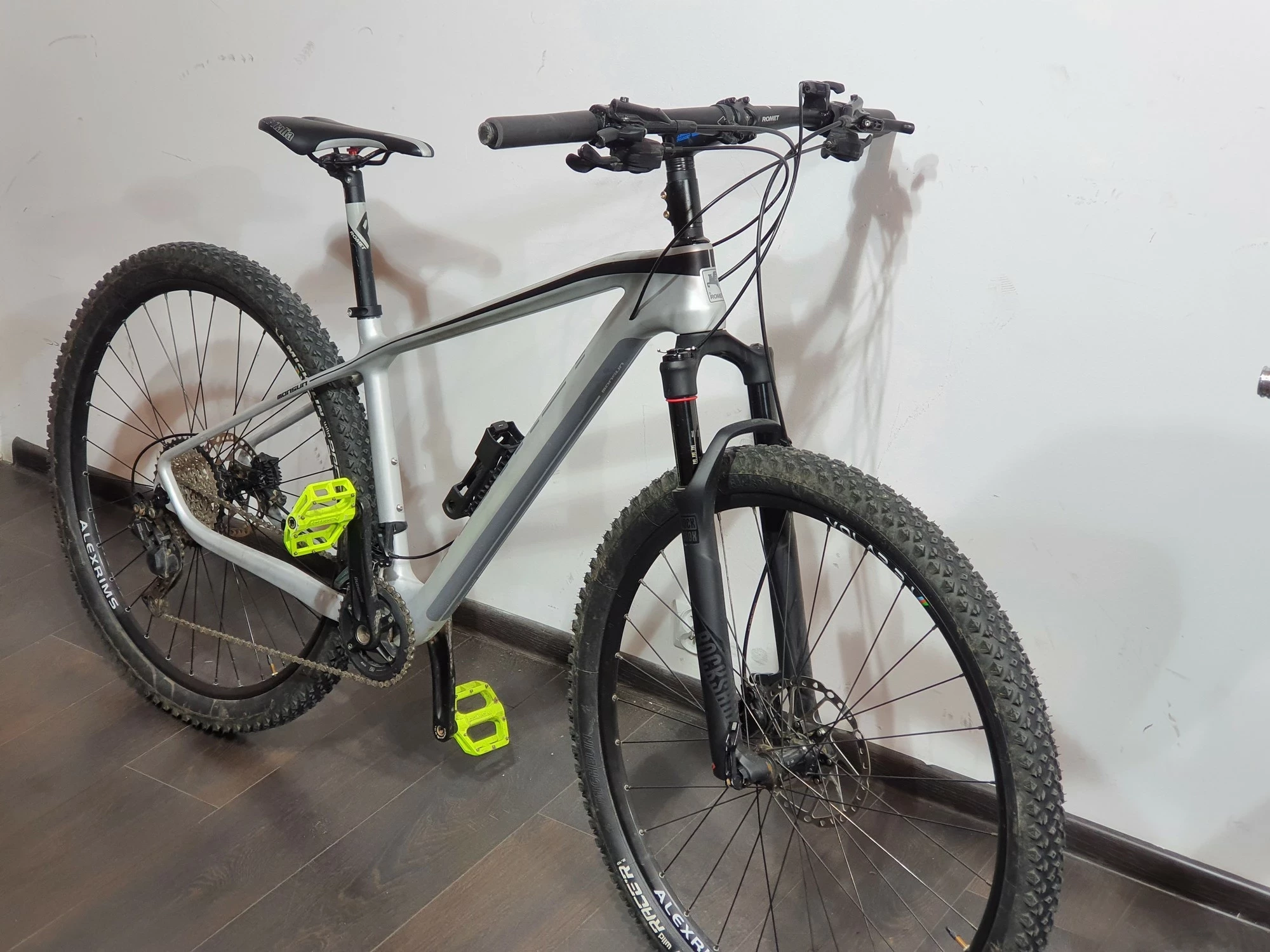 rower-romet-monsun-1-kola-29-rama-17-carbon-stan-uzywany