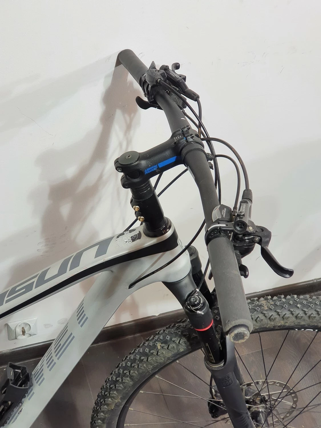 rower-romet-monsun-1-kola-29-rama-17-carbon-rozmiar-kola-29