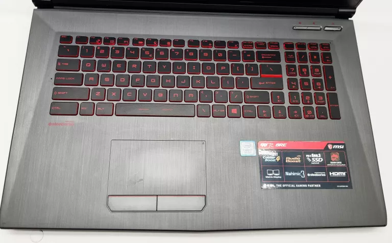 laptop-msi-gv72-8re-i716gb15tb-przekatna-ekranu-173