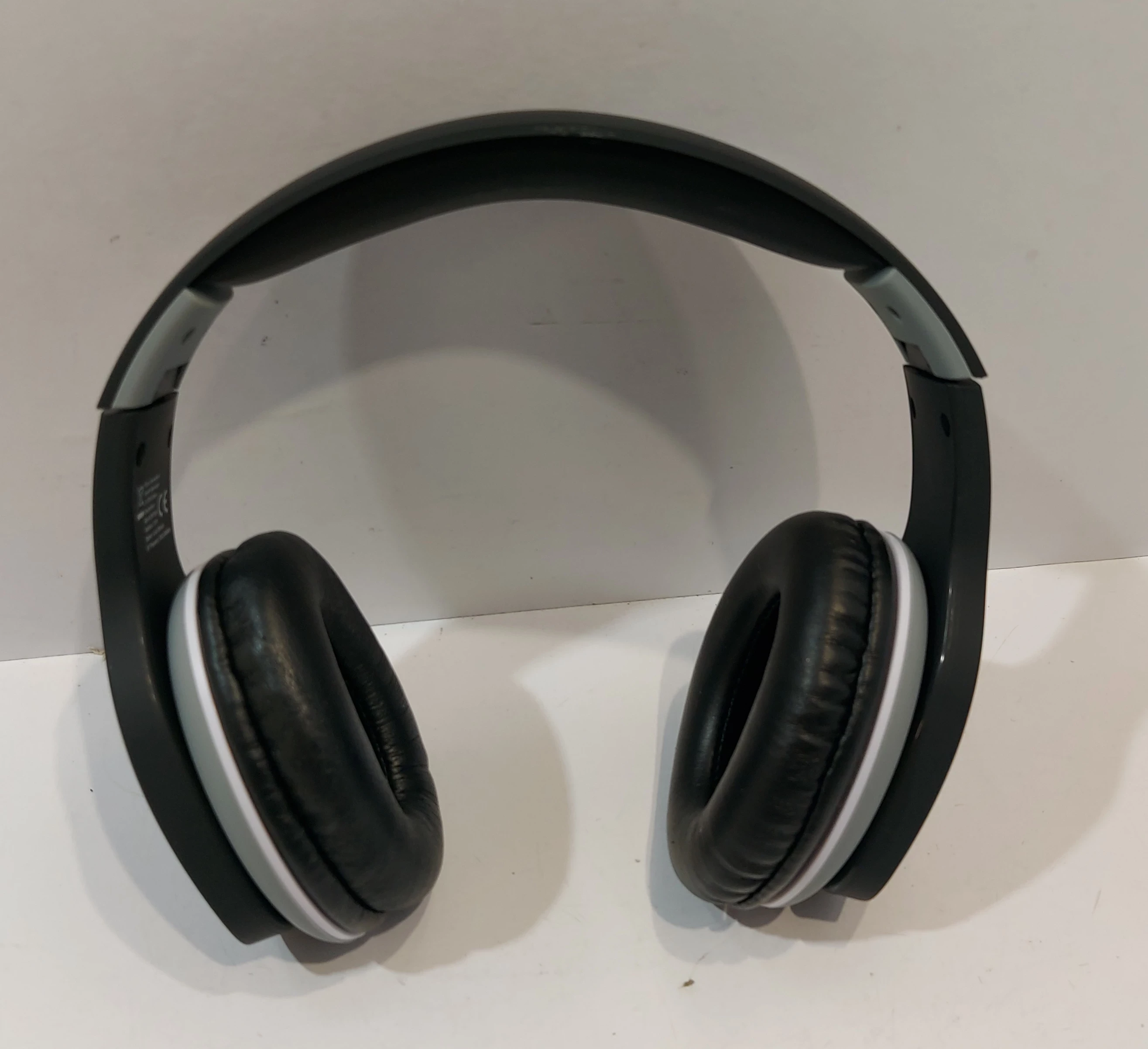 sluchawki-bluetooth-grundig-13741-kilinskiego-16-sokolow-podlaski