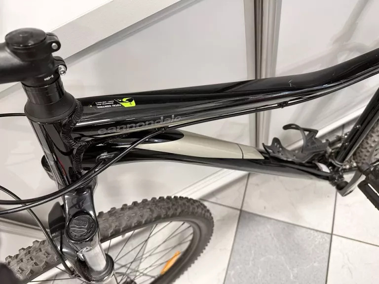 ROWER CANNONDALE TRAIL 5 ROZMIAR L 29 CALI