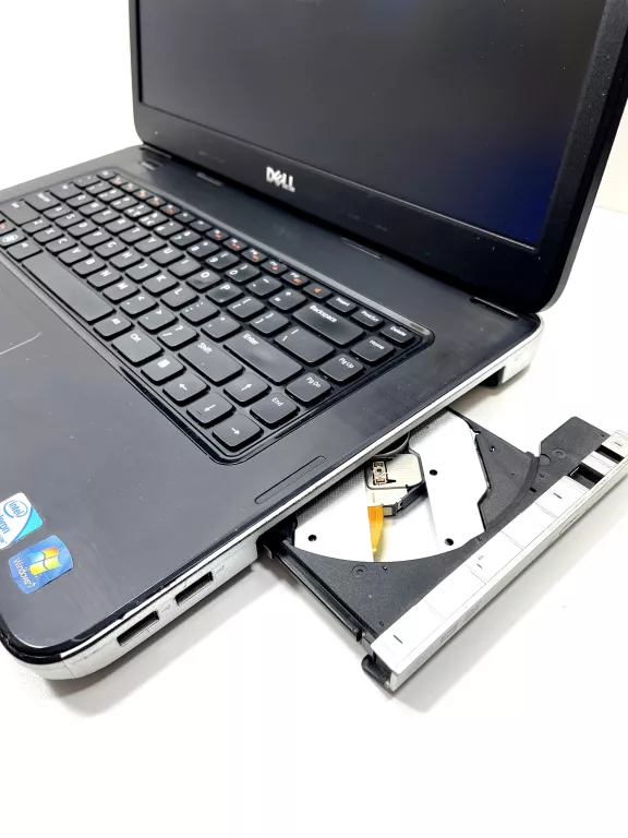 LAPTOP DELL VOSTRO 1540 INTEL CELERON/ 8/ 500GB