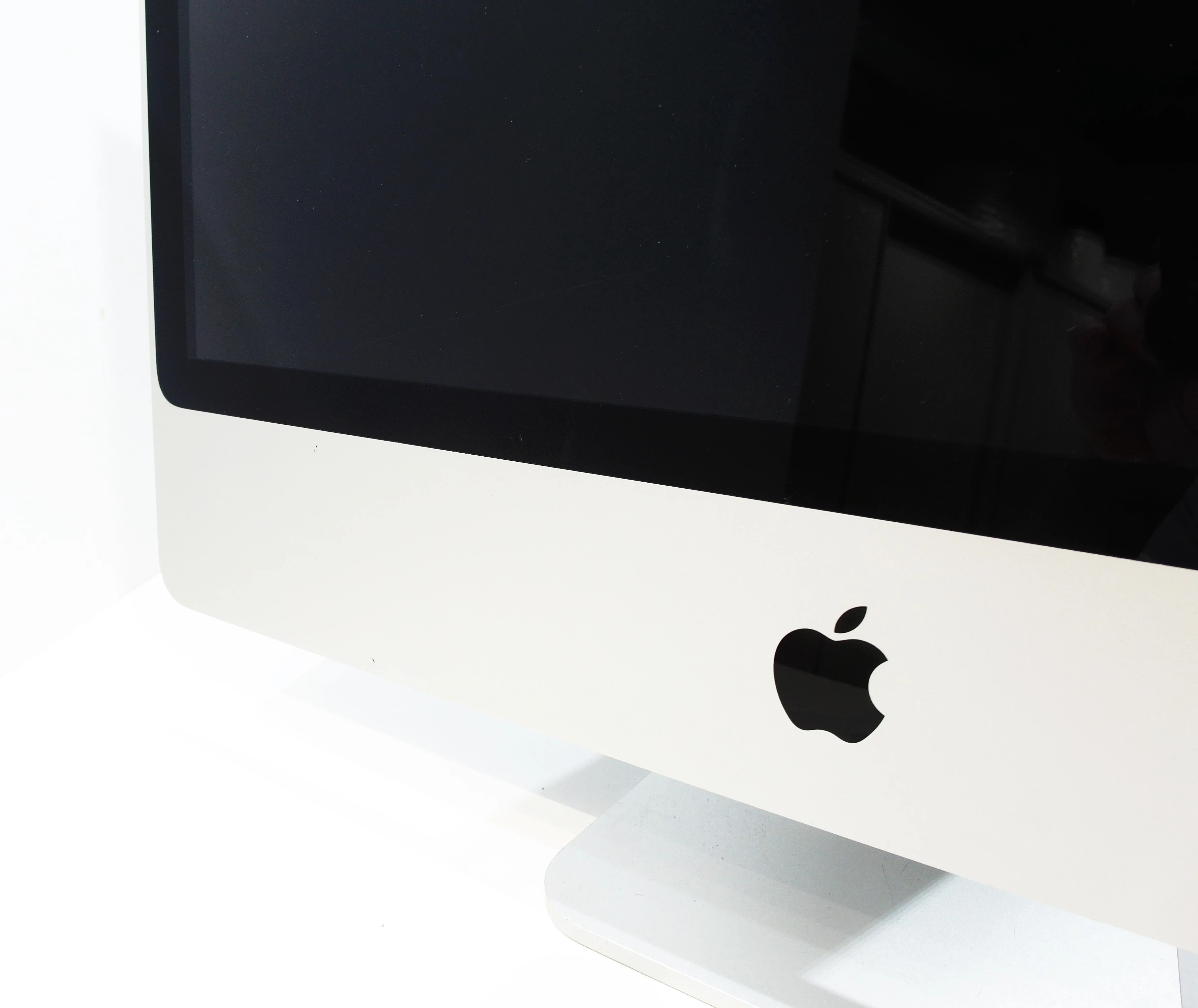 apple-imac-24-2007-c2d-4gb120gb-ssd-model-imac