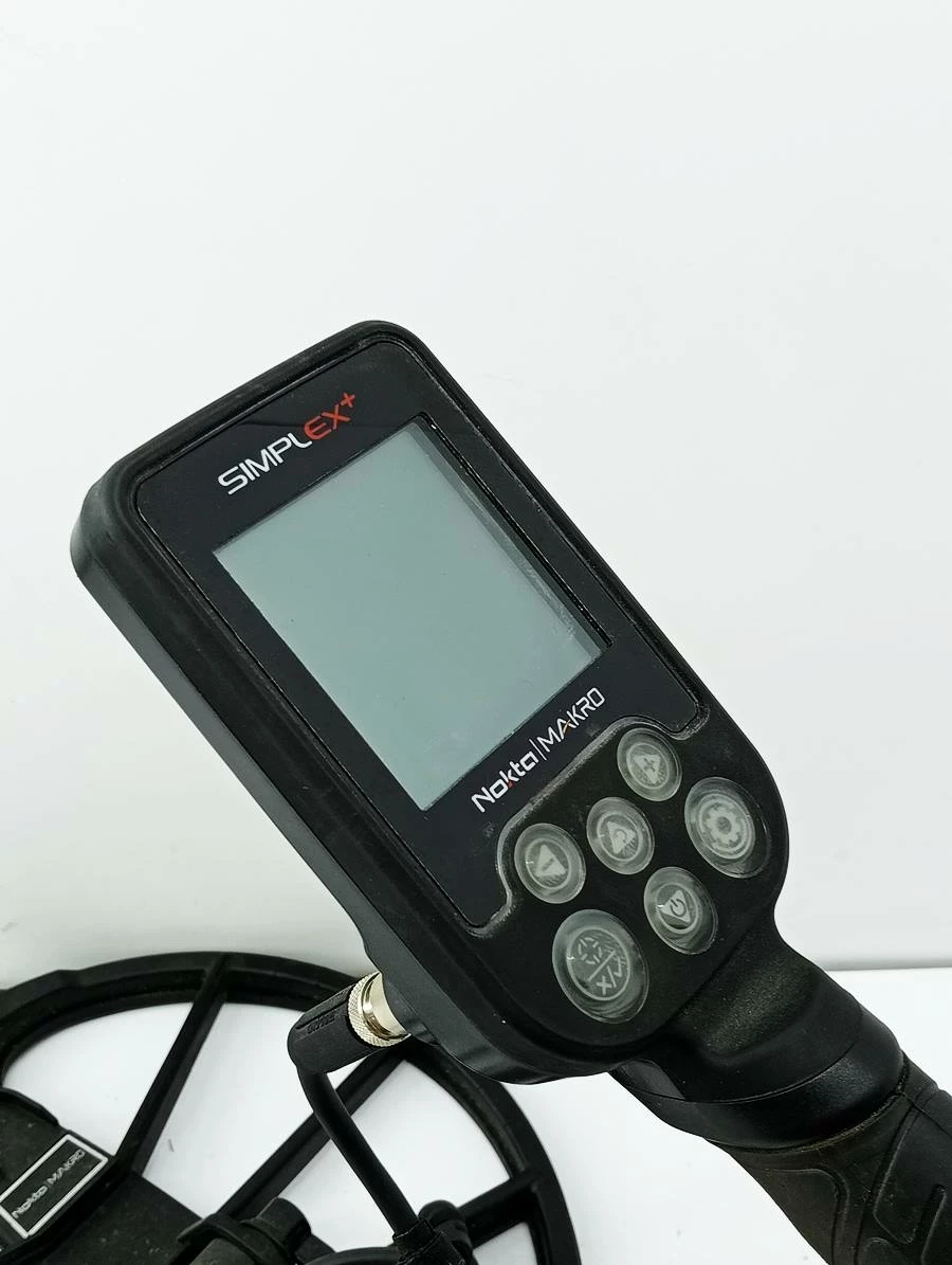 wykrywacz-metali-nokta-makro-simplex-marka-nokta