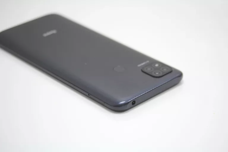 Smartphone XIAOMI Redmi 9C 64Go Gris 4G - Double SIM - 6,53 - 3