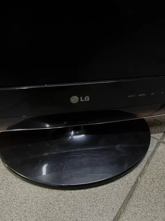 TELEWIZOR LG FLATRON M2062D-PZ 20" SPRAWNY!