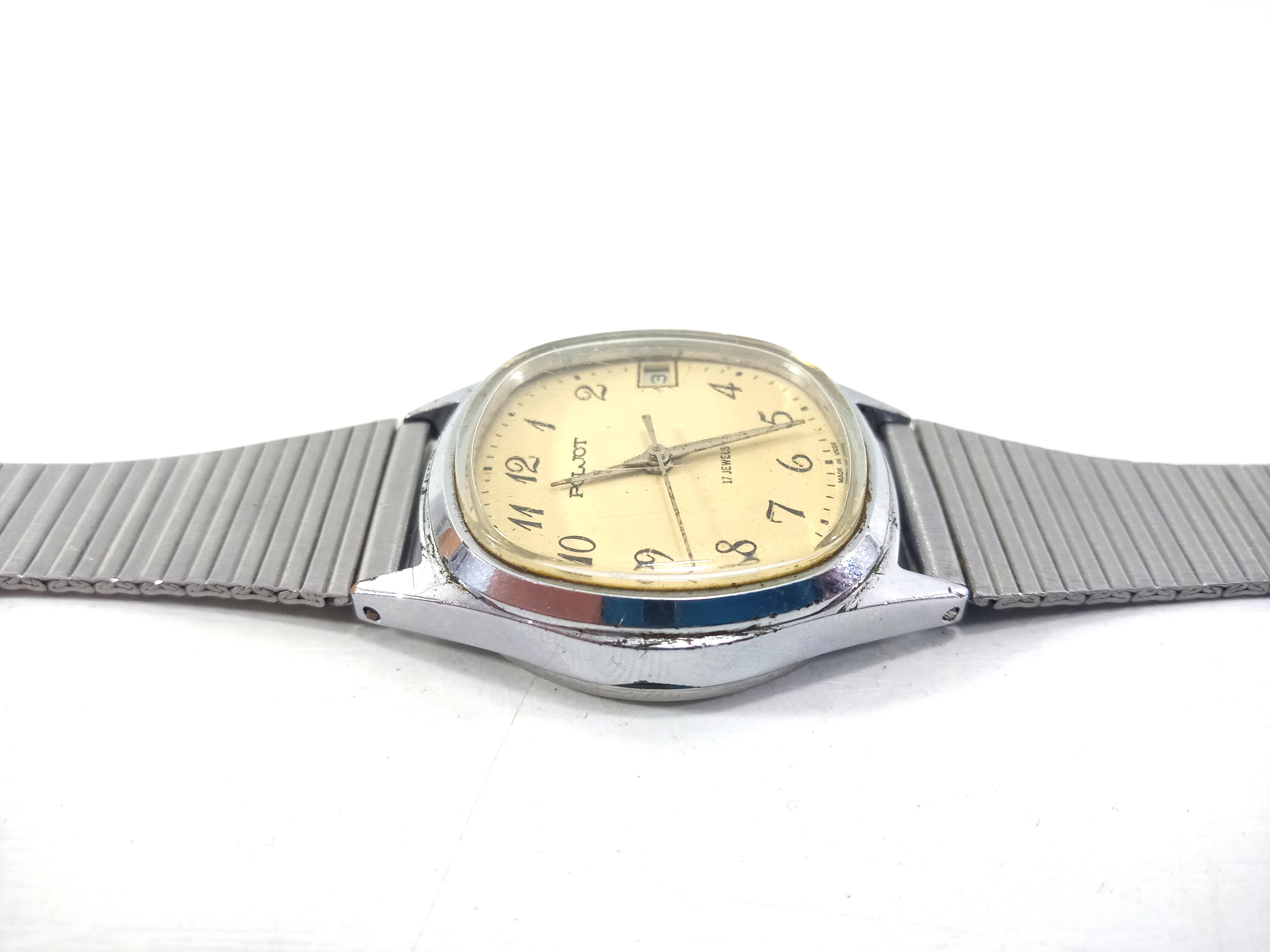 zegarek-mechaniczny-poljot-17-jewels-144554-funkcje-brak