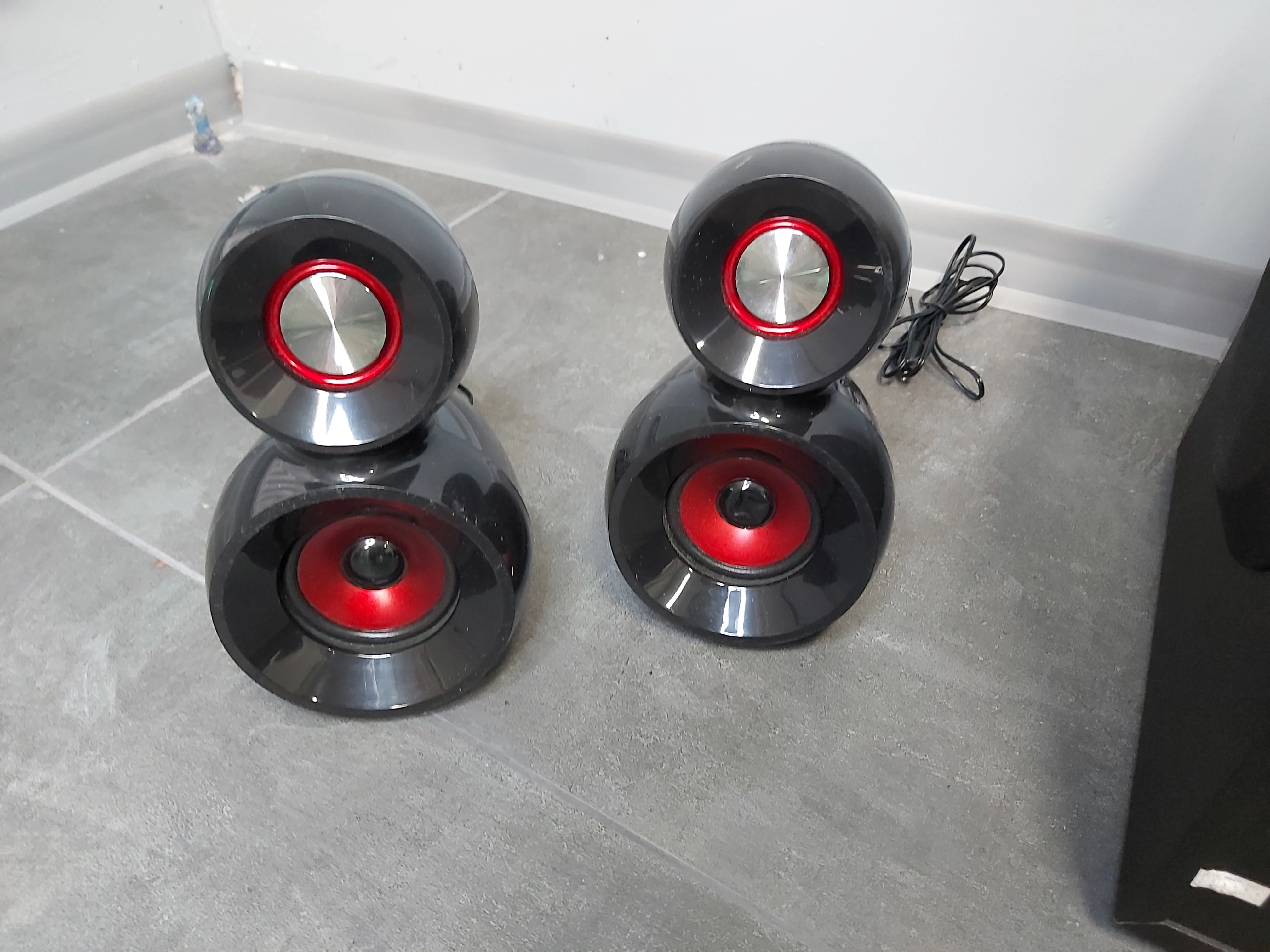 zestaw-glosnikow-audio-auna-x-gaming-51-ean-gtin-4060656108327