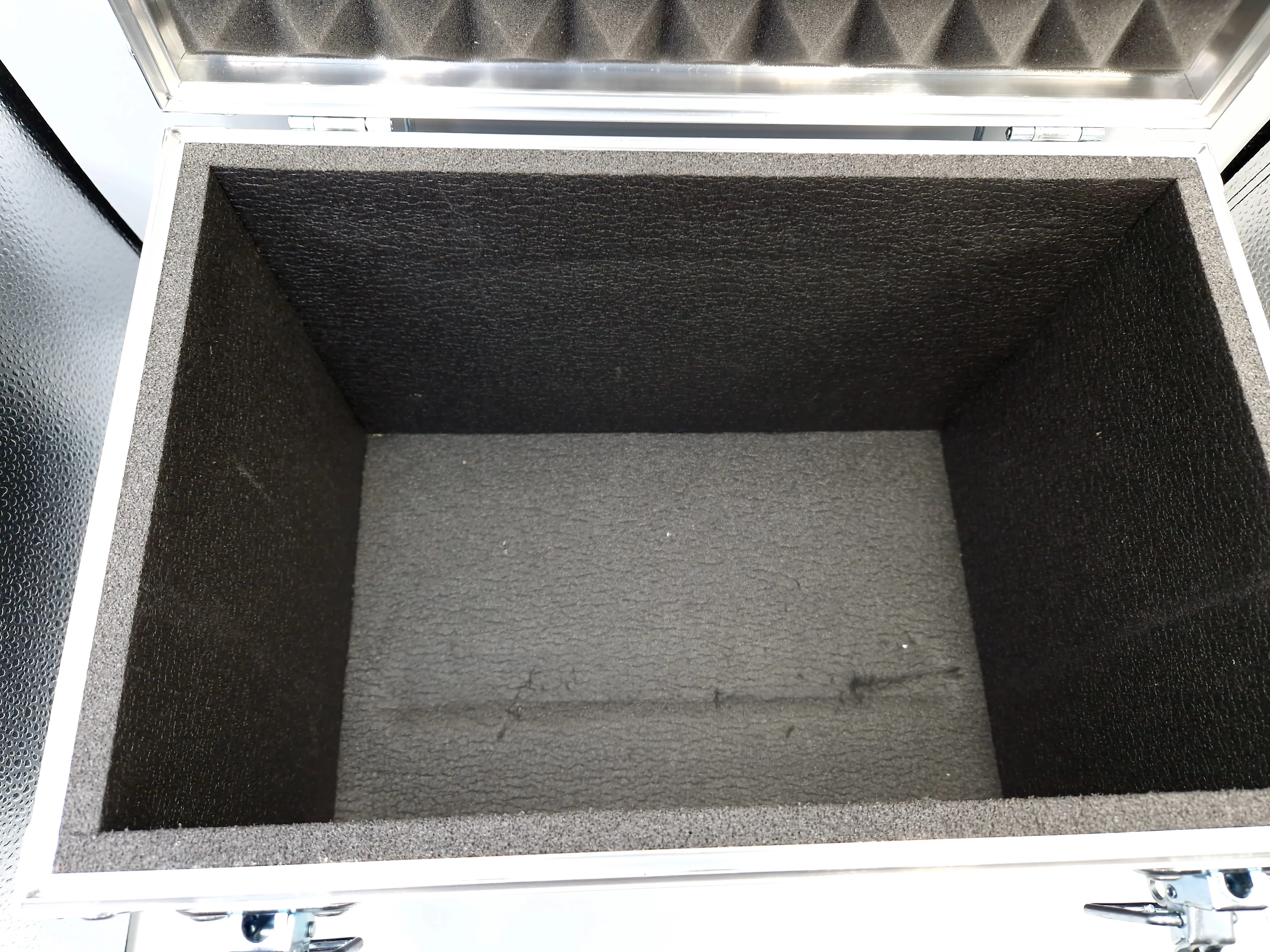 skrzynia-transportowa-case-24x36x22-ean-gtin-8718969211833