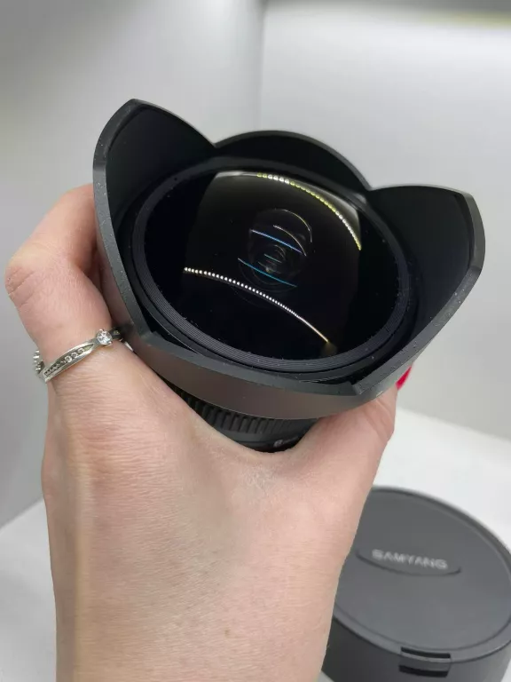 OBIEKTYW SAMYANG 8MM F3.5 UMC FISH-EYE CSII CANON