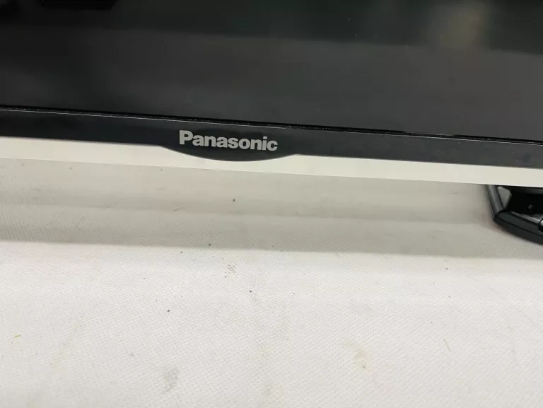 TELEWIZOR PANASONIC TX-40DS400E + PILOT SMART TV