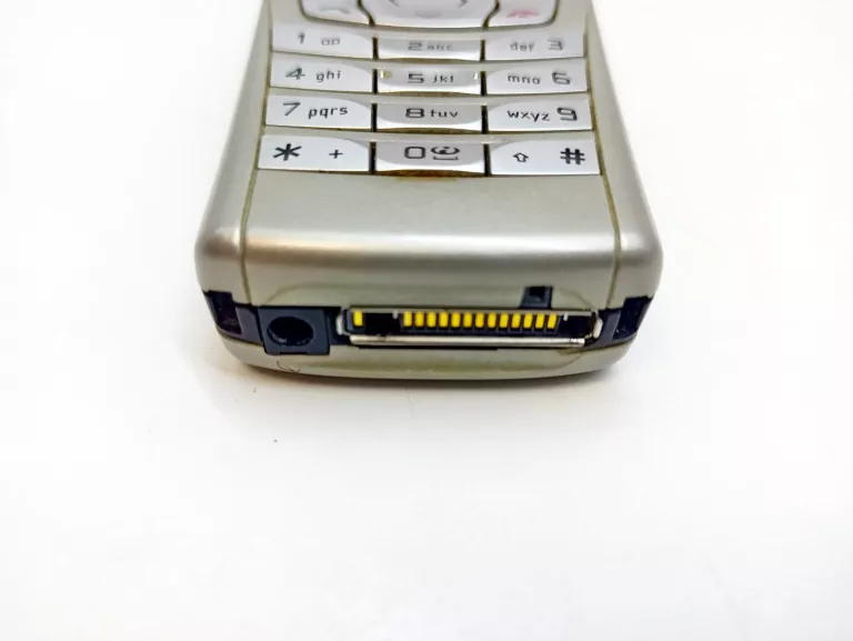 TELEFON NOKIA 6610I SIMLOCK