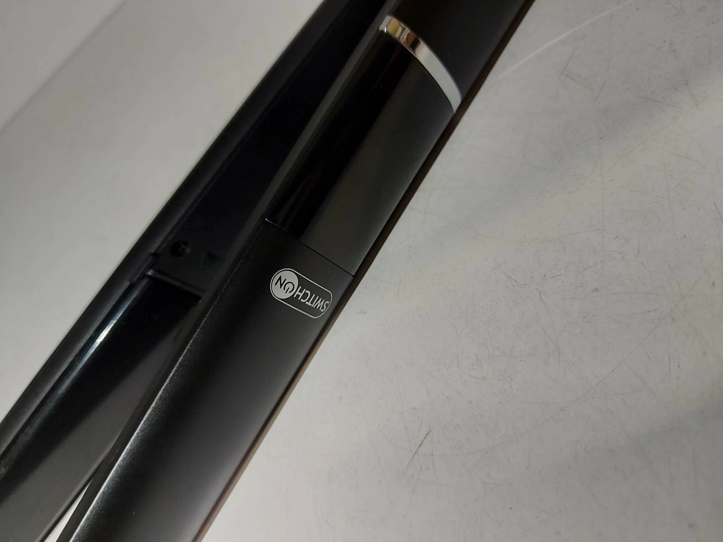 prostownica-do-wlosow-switch-on-hs-e0201-wojska-polskiego-112-swiecie