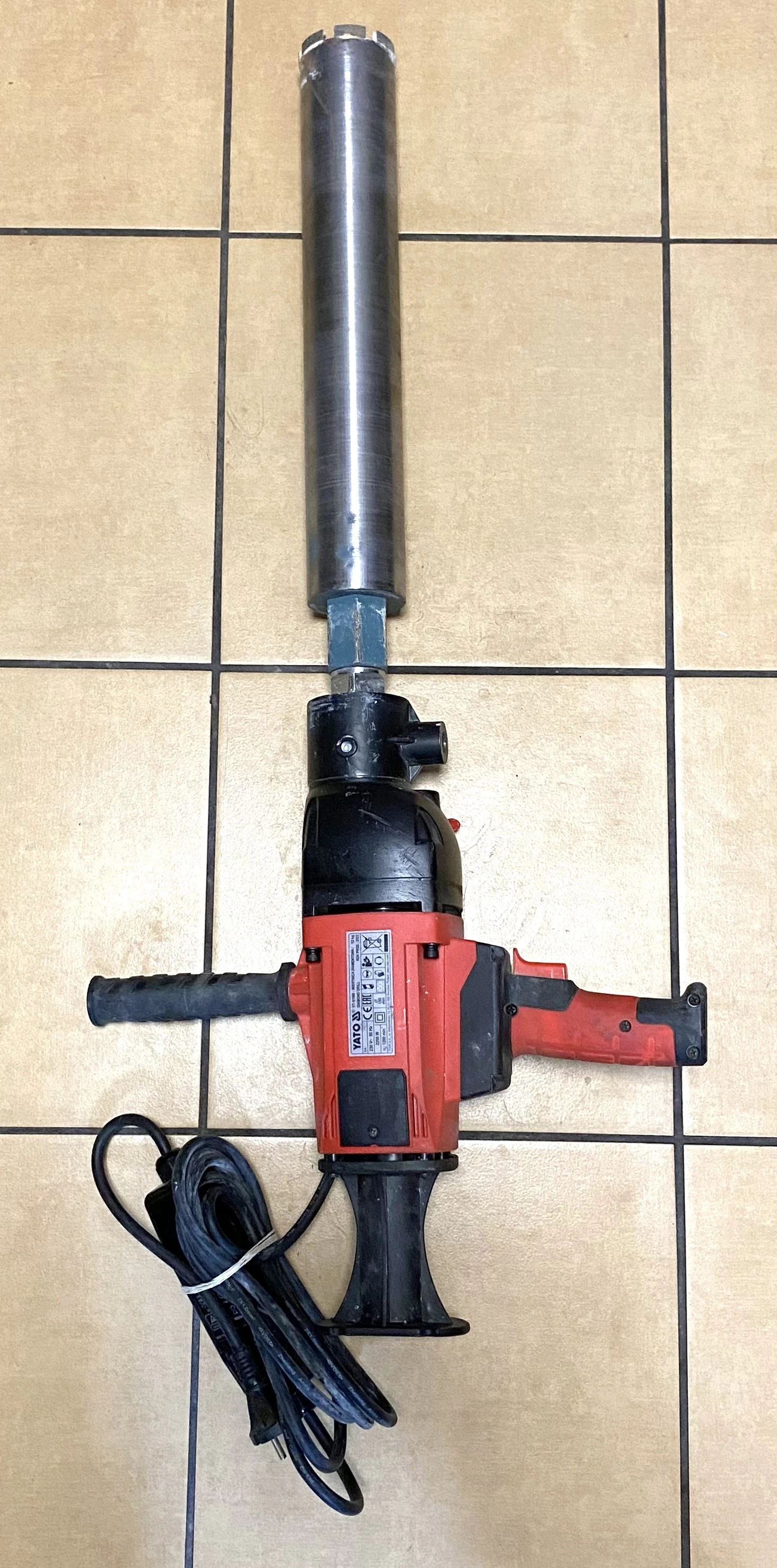 wiertnica-diamentowa-2200-w-yato-yt-81980-stan-uzywany