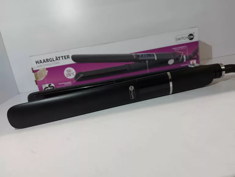 prostownica-do-wlosow-switch-on-hs-e0201-wojska-polskiego-112-swiecie