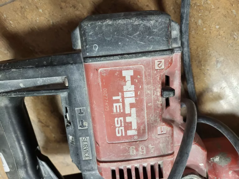 mlotowiertarka-hilti-te55-funkcyjnosc-3-funkcyjny-wiercenie-z-i-bez-udaru-podkuwanie