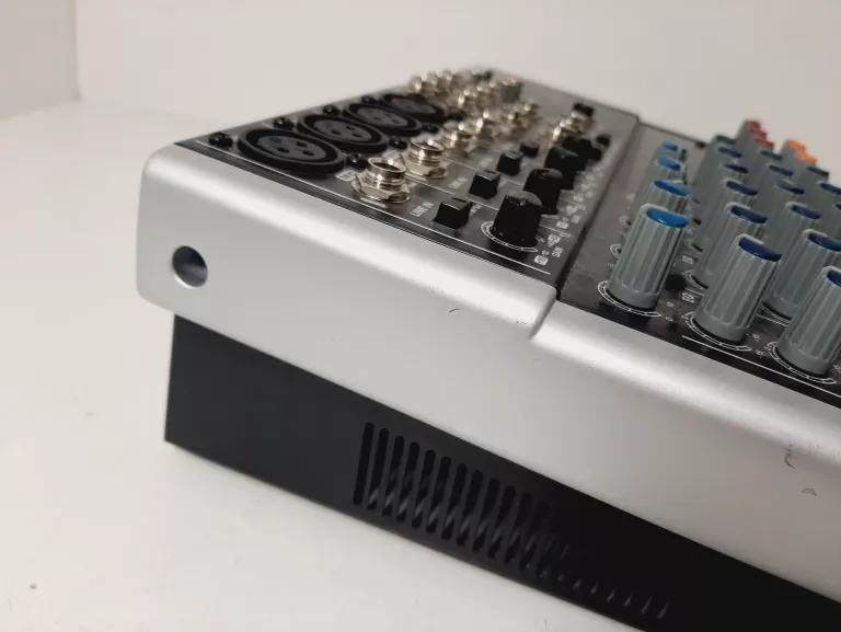 mixer-behringer-xenyx-1204-usb-mikser-kosciuszki-641-olsztyn