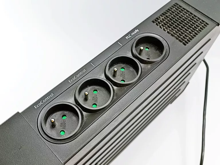 ZASILACZ AWARYJNY UPS EATON ELLIPSE PRO 1600 FR
