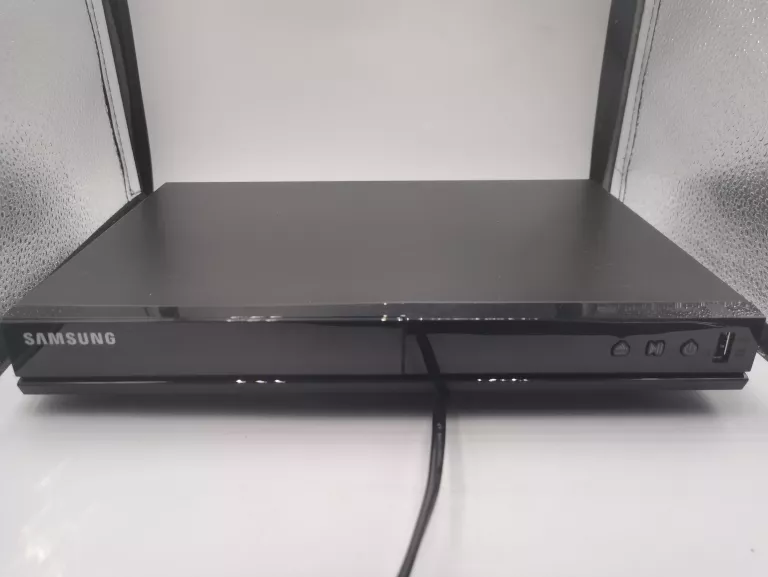 ODTWARZACZ DVD SAMSUNG DVD-E360 /PUDEŁKO