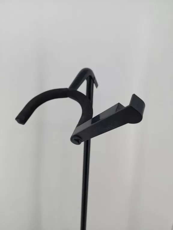 STATYW POD GITARĘ NOMAD