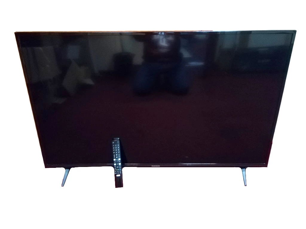 telewizor-tv-thomson-50ud6306-50-mickiewicza-8-lezajsk