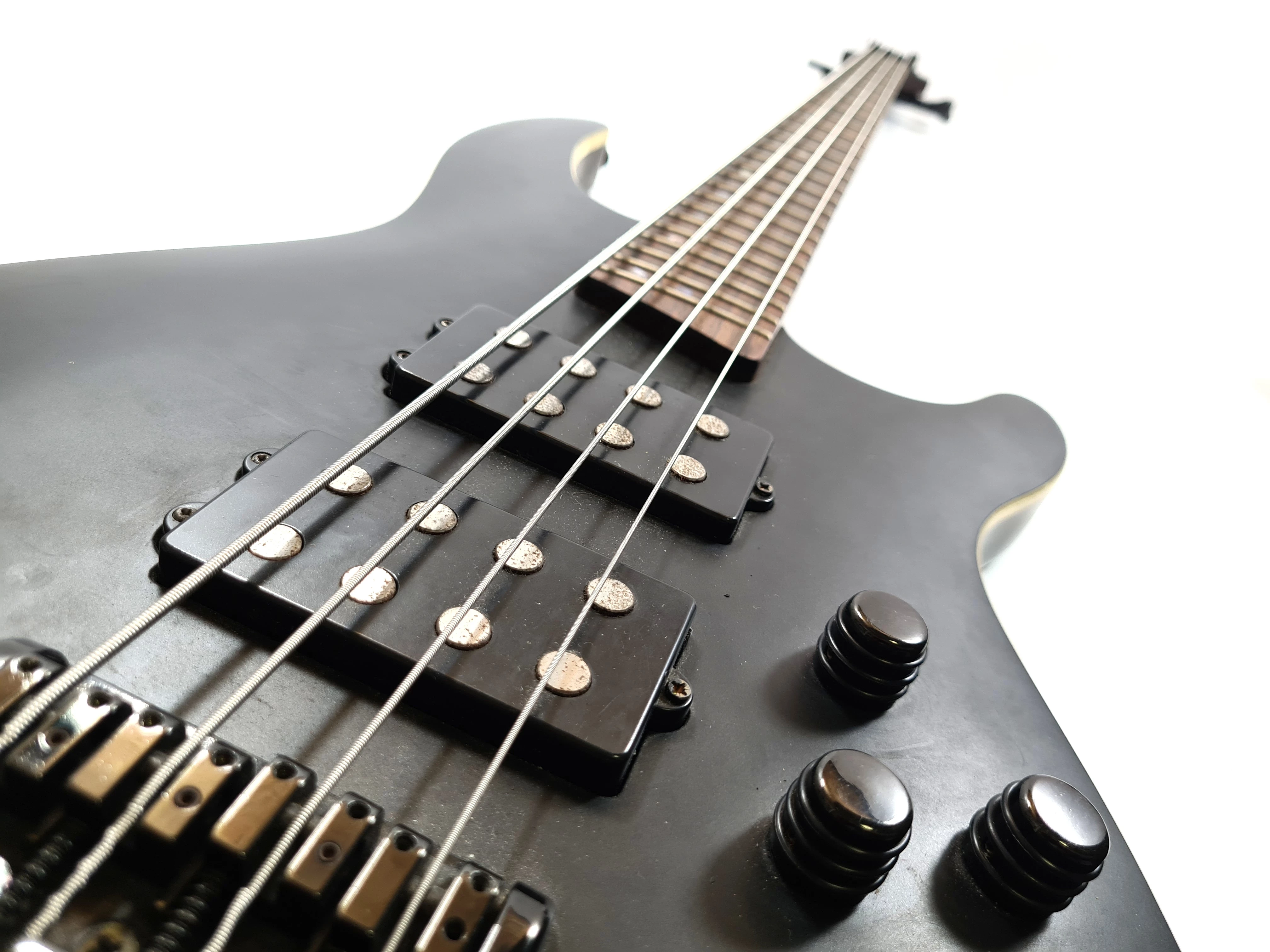 cort-c4h-bks-aktywna-gitara-basowa-etui-starowislna-16-krakow