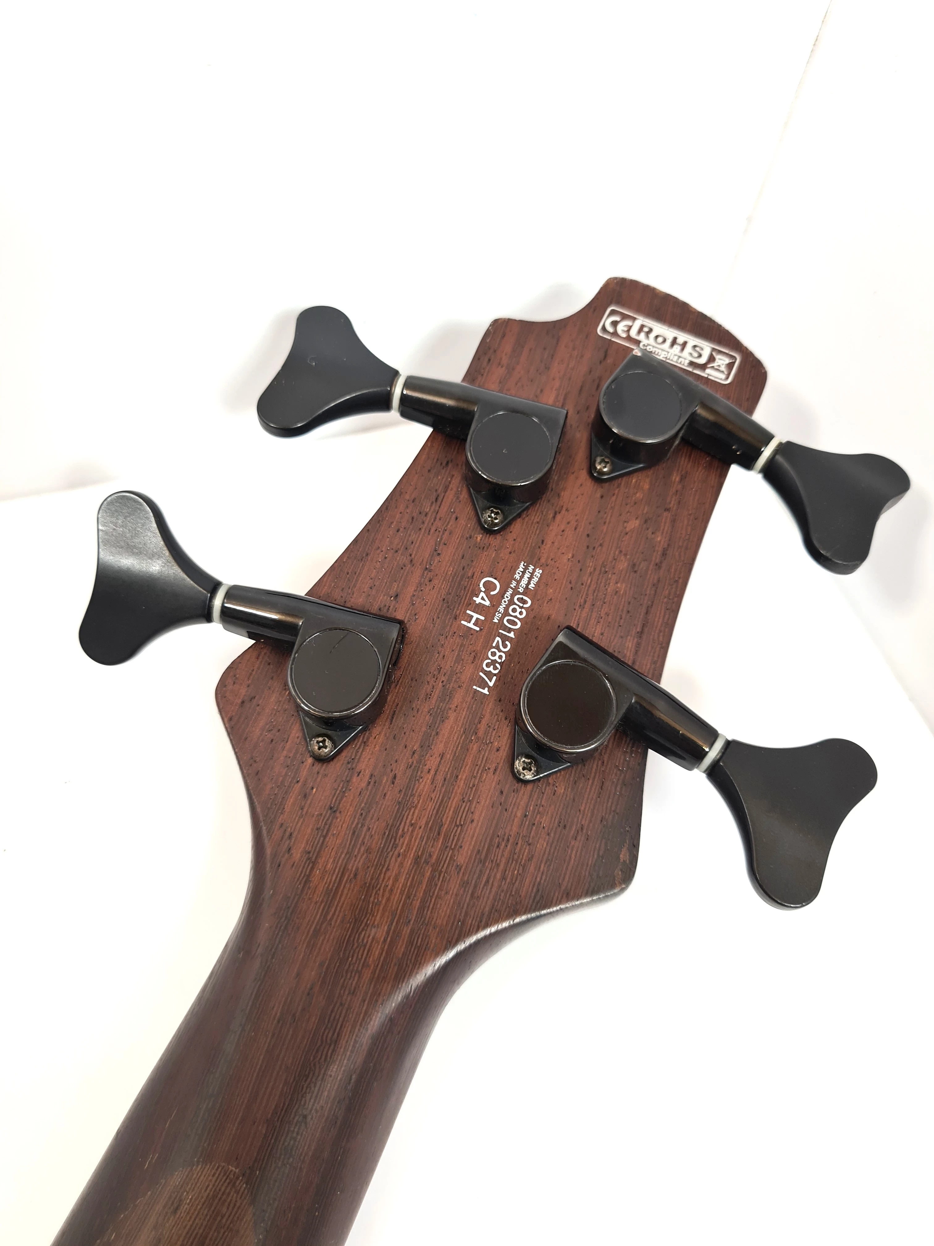 cort-c4h-bks-aktywna-gitara-basowa-etui-stan-uzywany