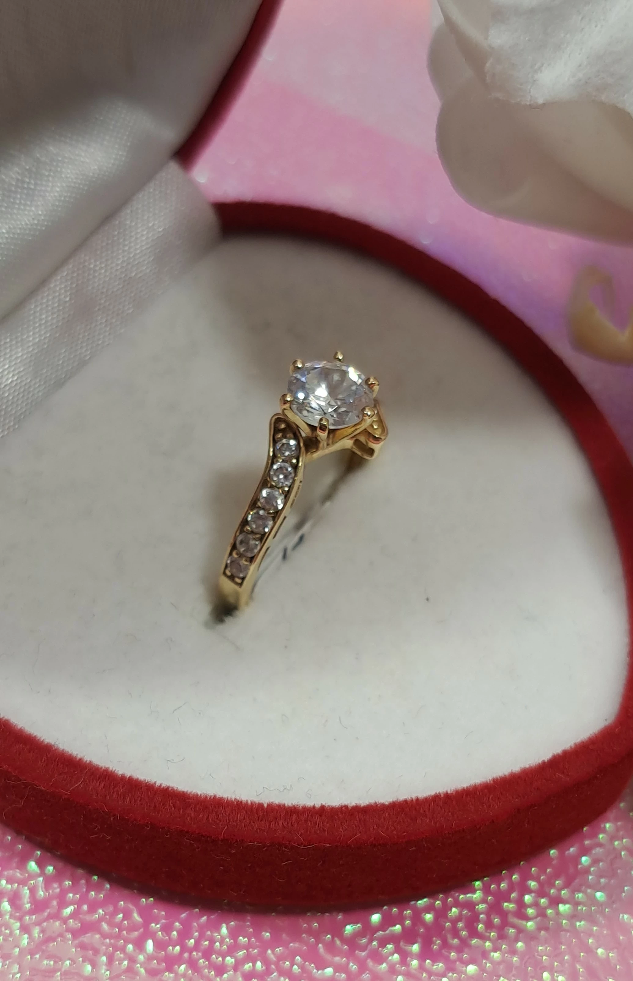 piekny-zloty-pierscionek-204gr-375pr-ean-gtin-3612030087219