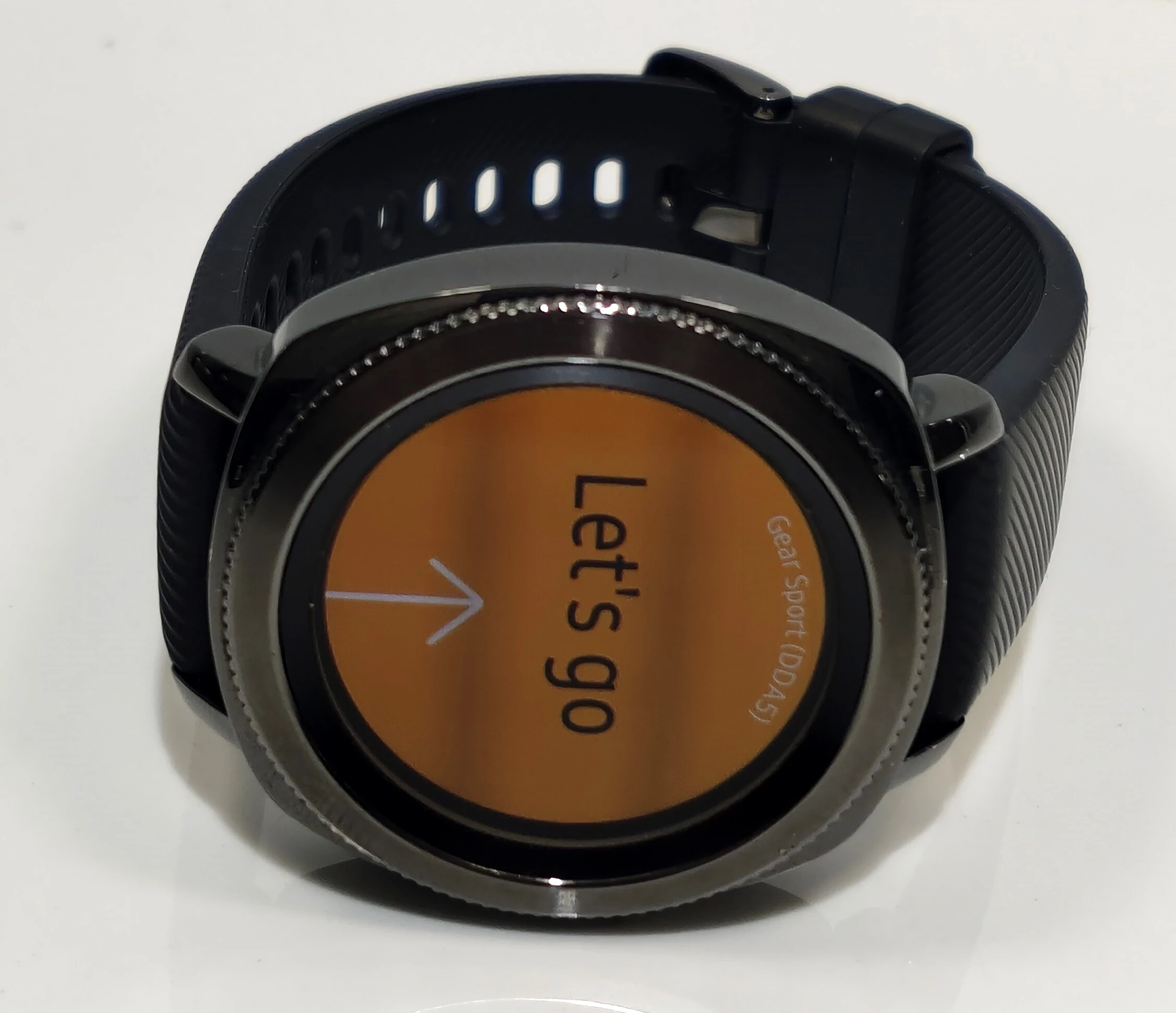 zegarek-samsung-gear-sport-sm-r600-opis-komunikacja-bluetooth