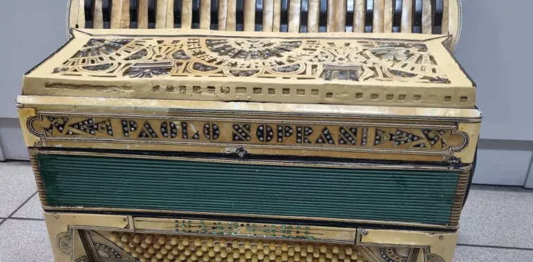 akordeon-paolo-soprani-120-product-id-0468e4f8-4246-4c47-aa4a-d4d2c493a774