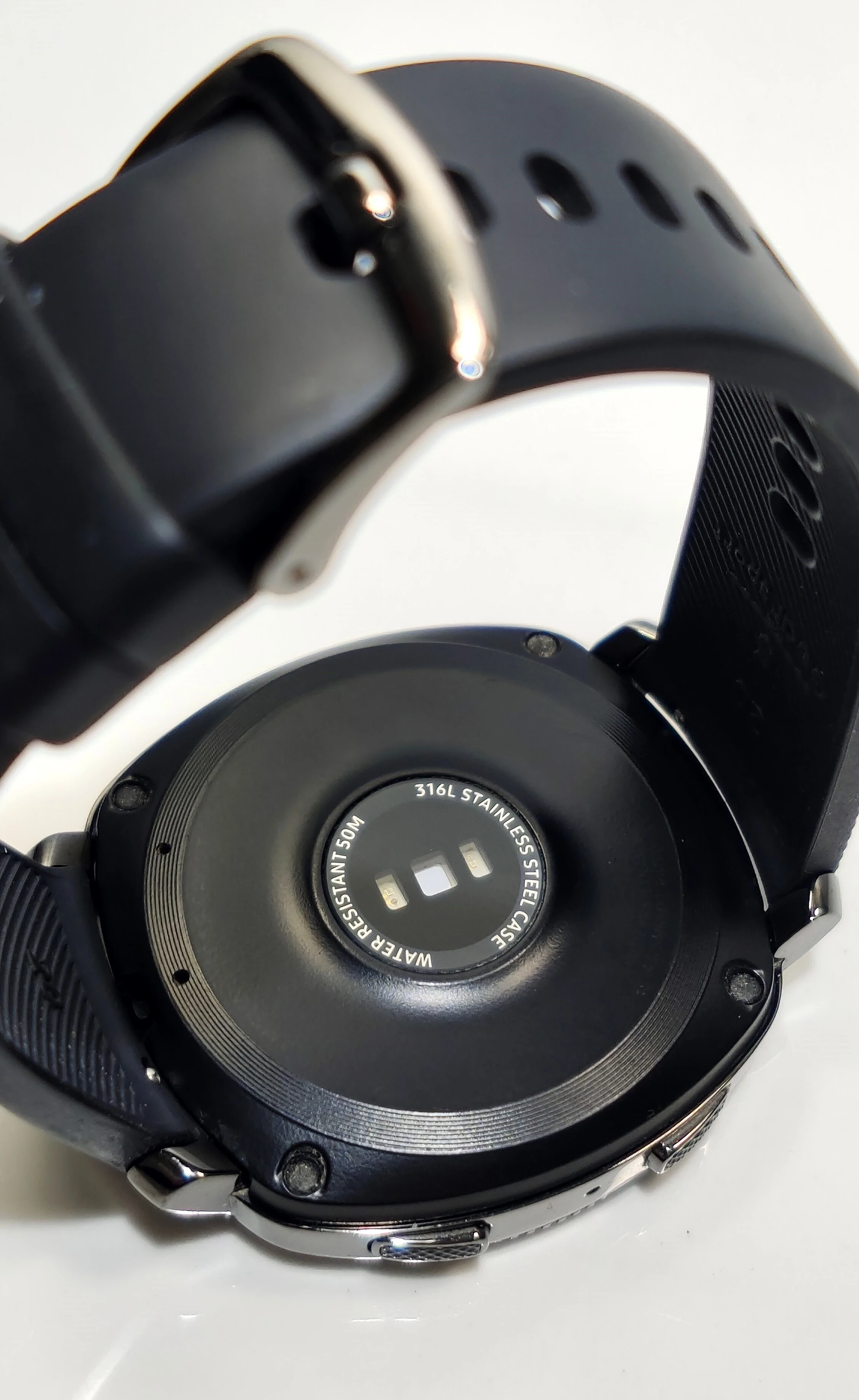 zegarek-samsung-gear-sport-sm-r600-opis-kompatybilnosc-systemowa-android