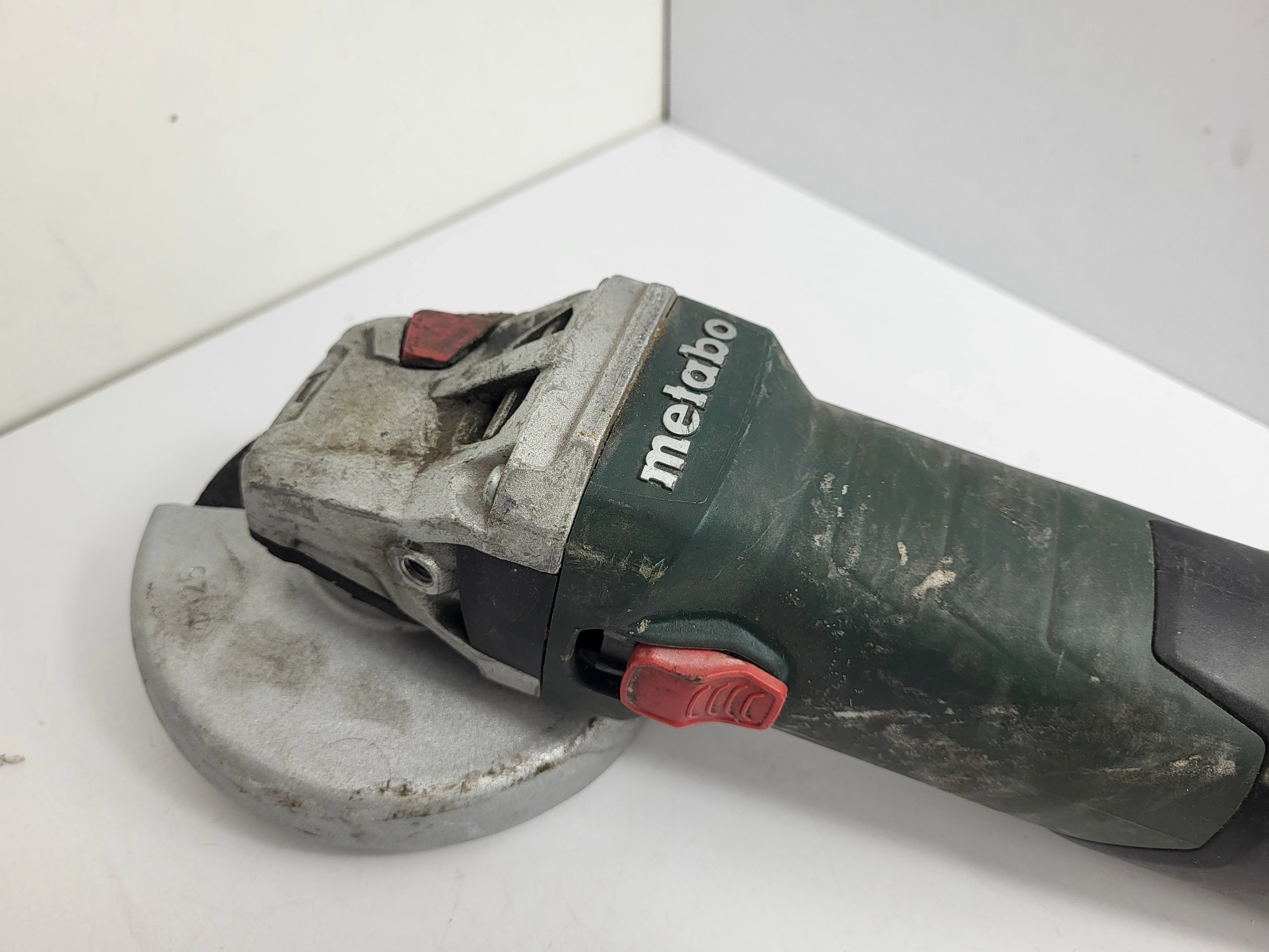 szlifierka-katowa-metabo-stan-uzywany
