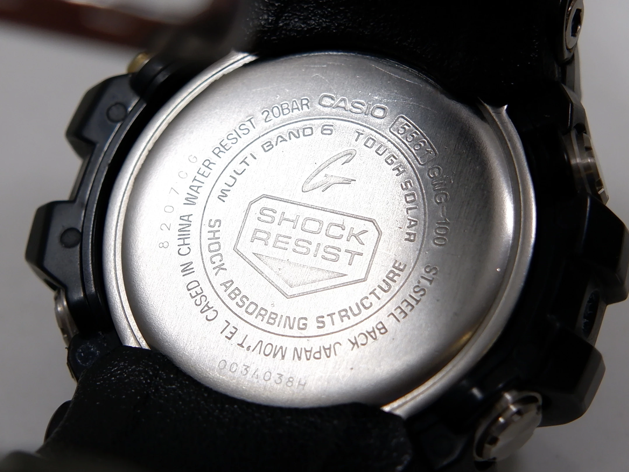 zegarek-meski-casio-g-shock-mudmaster-gwg-100-mechanizm-bateria-sloneczna
