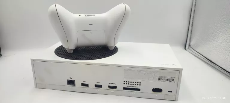 KONSOLA XBOX SERIES S