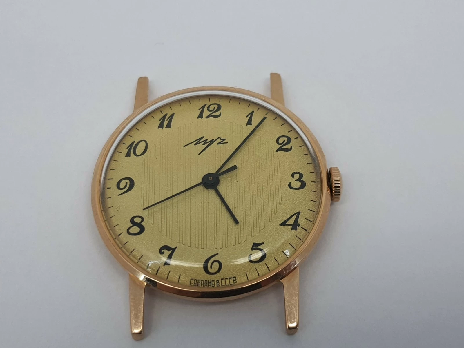 zloty-zegarek-nakrecany-lucz-cccp-58314k-rodzaj-analogowe