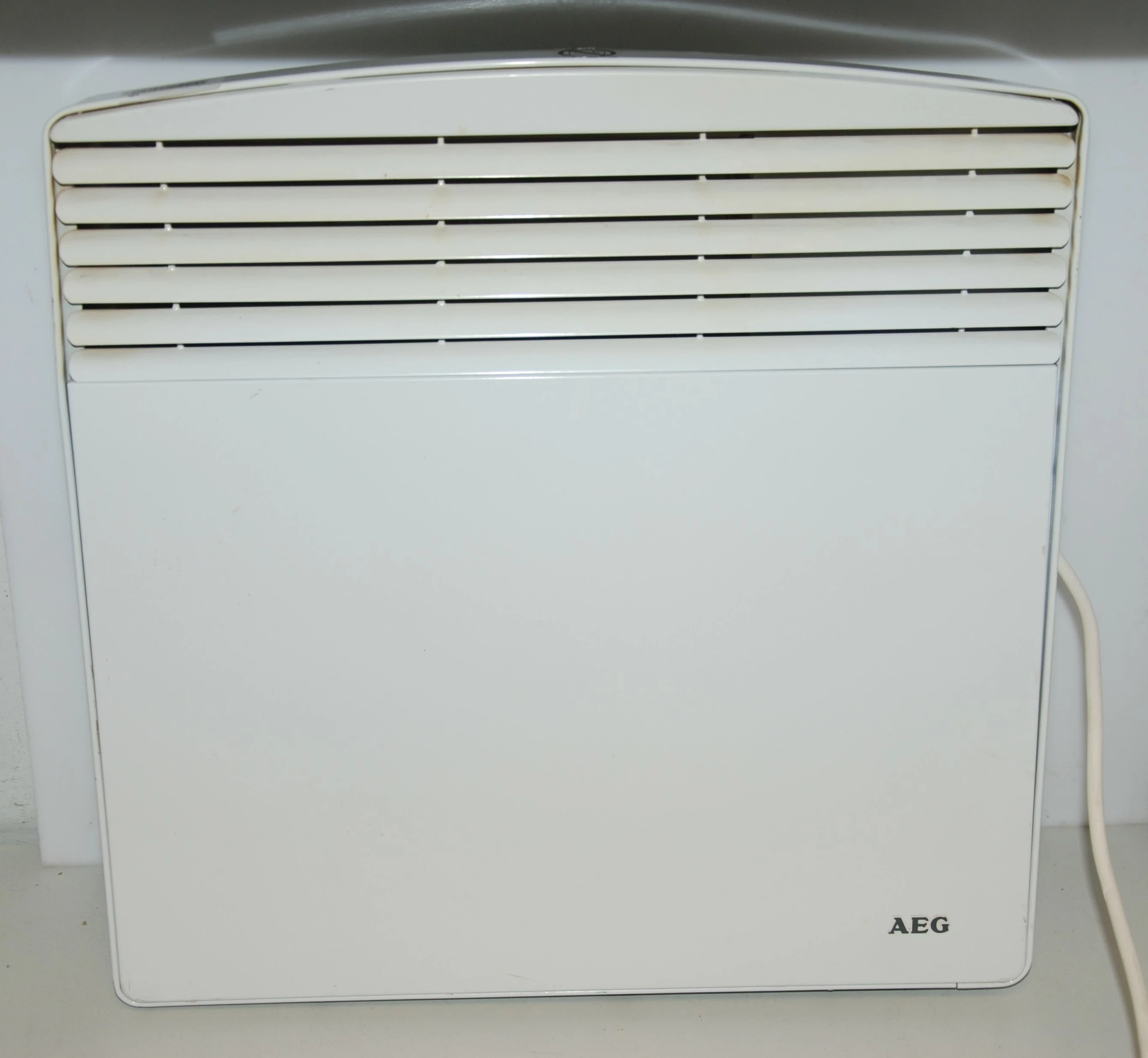 grzejnik-elektyczny-aeg-wkl-1003-s-bulwar-ikara-21-wroclaw