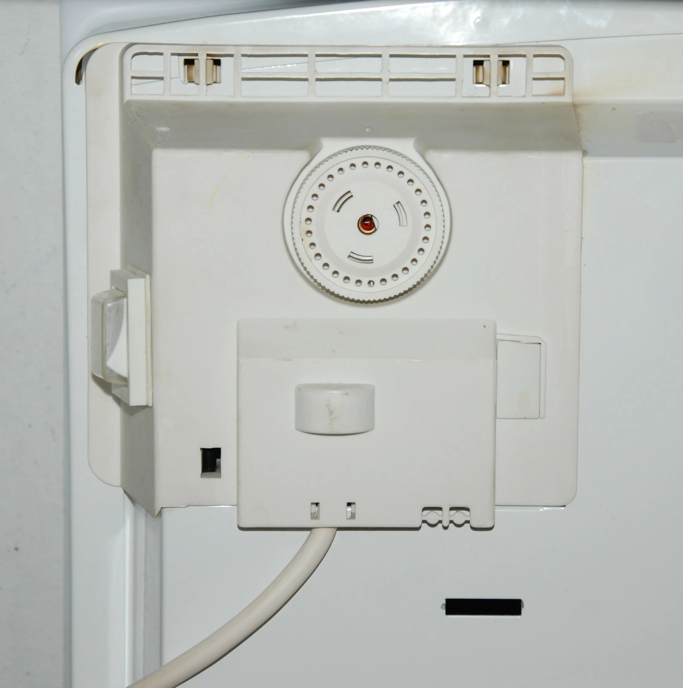 grzejnik-elektyczny-aeg-wkl-1003-s-moc-grzewcza-2000