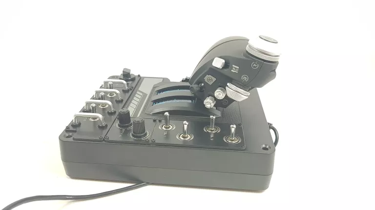 JOYSTICK KONTROLER LOGITECH X56 H.O.T.A.S