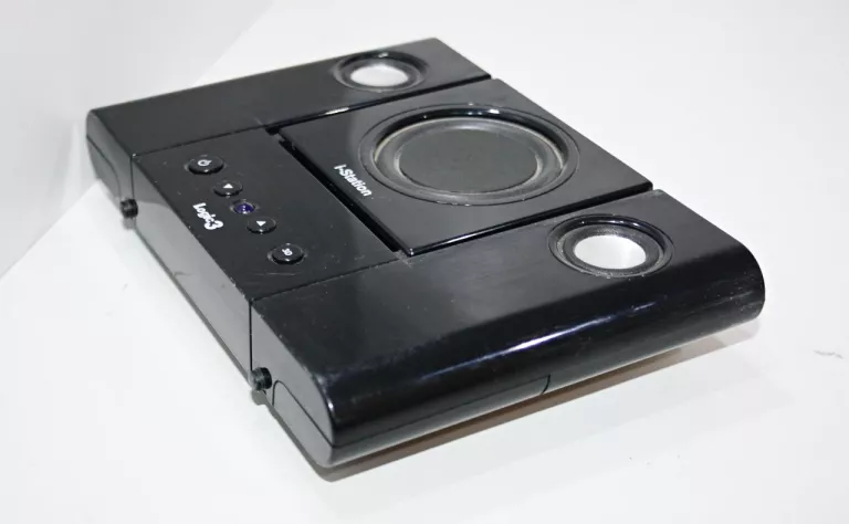 stacja-dokujaca-logic3-i-station-7-radio-fm