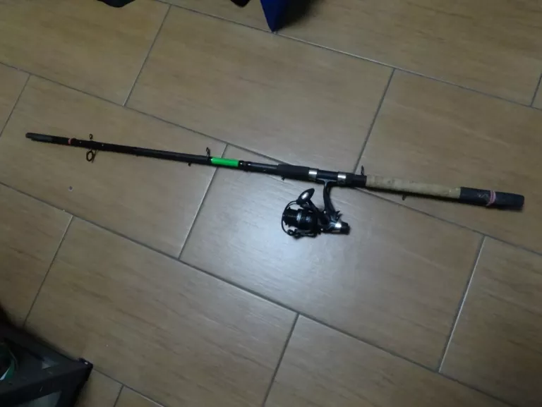WĘDKA FL FORCE ACTIVE FEEDER 330 + KOŁOWROTEK