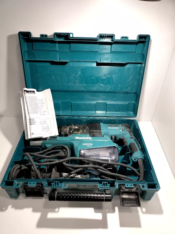 MŁOTOWIERTARKA MAKITA HR2652 + WALIZKA