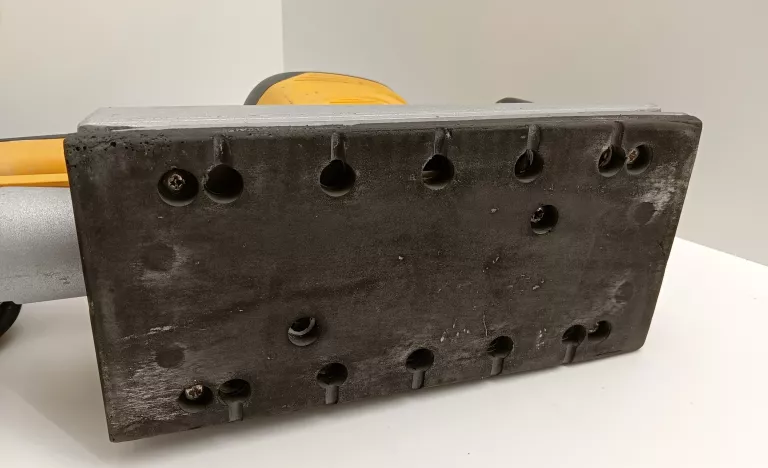 SZLIFIERKA OSCYLACYJNA DEWALT D26421 AKCESORIA