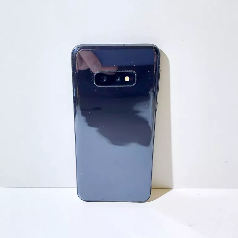 telefon-samsung-galaxy-s10e-6128gb-przekatna-ekranu-58