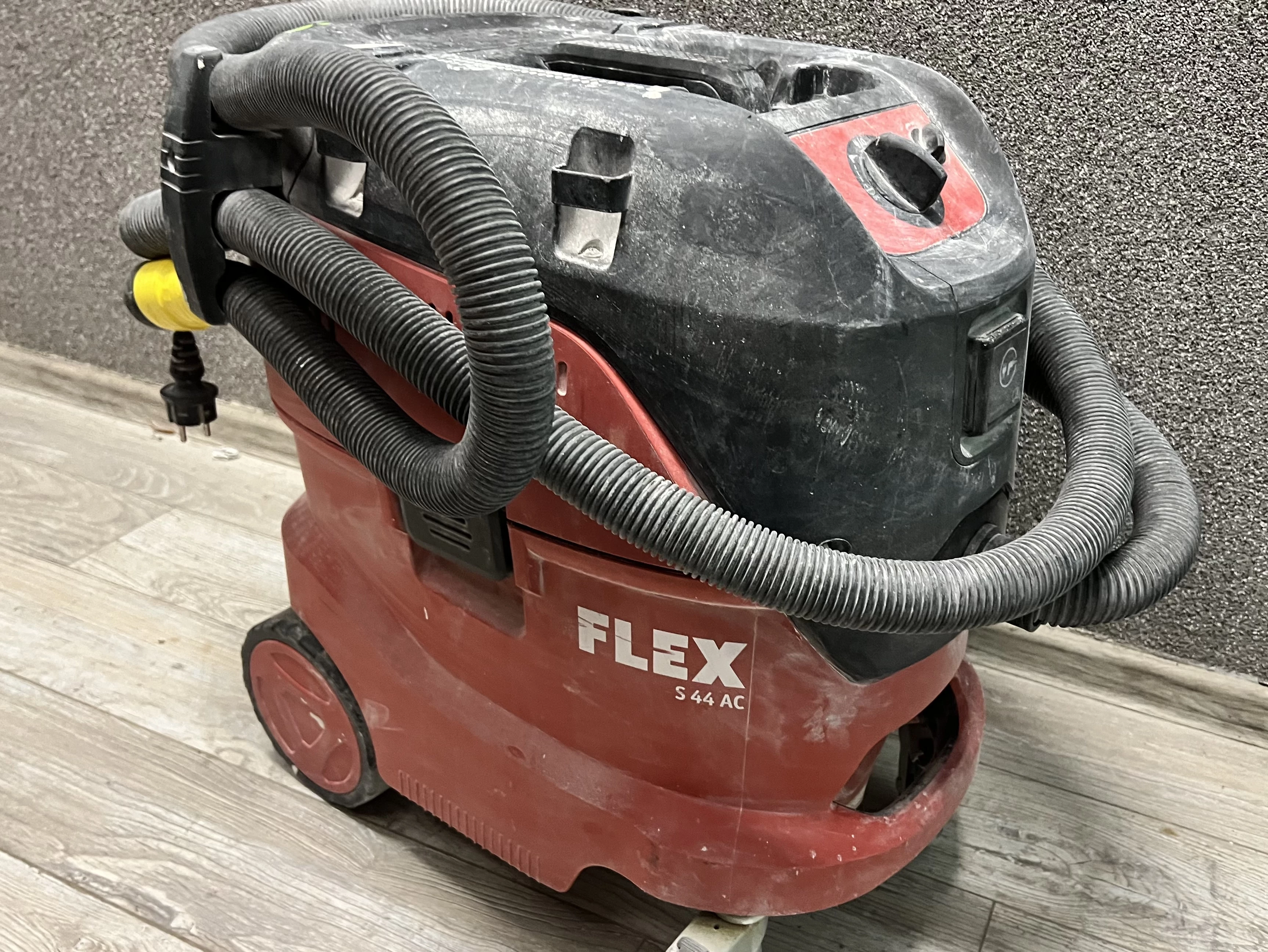 odkurzacz-przemyslowy-flex-s44-ac-pulawska-30a-piaseczno