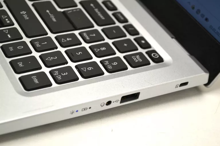 ACER ASPIRE 5 A515-56 I5 512GB 8GB + KOMPLET