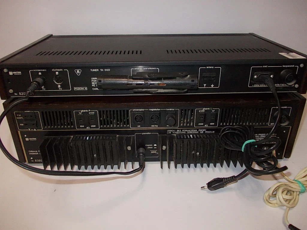 odbiornik-radiowy-radmor-5102-te-radmor-5122-kolor-brazowy