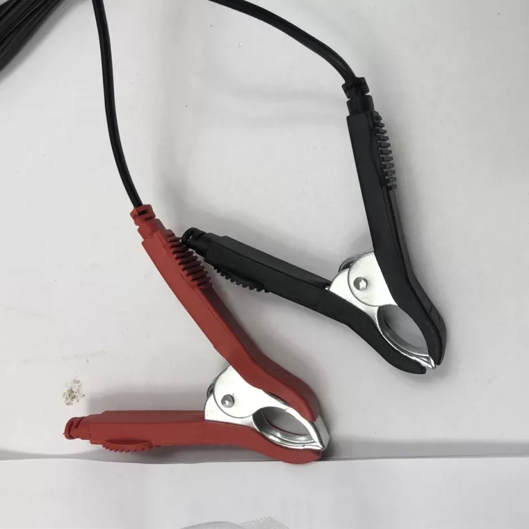 prostownik-samochodowy-sena-4a-612v-natezenie-maksymalne-4