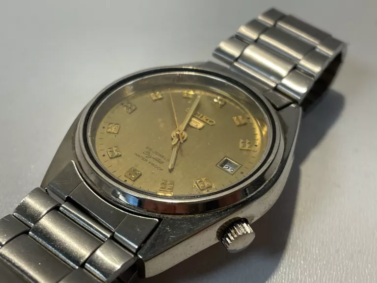 zegarek-seiko-5-automatic-25-jewels-mechanizm-automatyczny