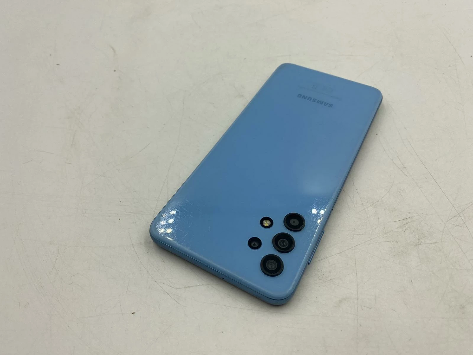 samsung-galaxy-a32-solo-czytaj-opis-typ-smartfon